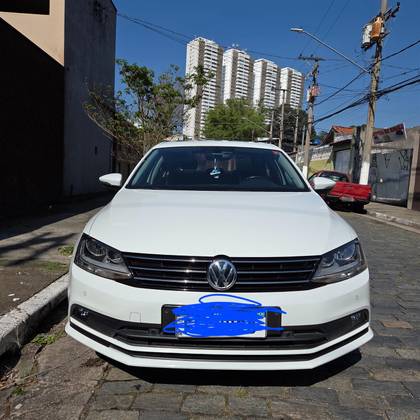 VOLKSWAGEN JETTA 1.4 16V TSI COMFORTLINE GASOLINA 4P TIPTRONIC VOLKSWAGEN JETTA 1.4 16V TSI COMFORTLINE GASOLINA 4P TIPTRONIC